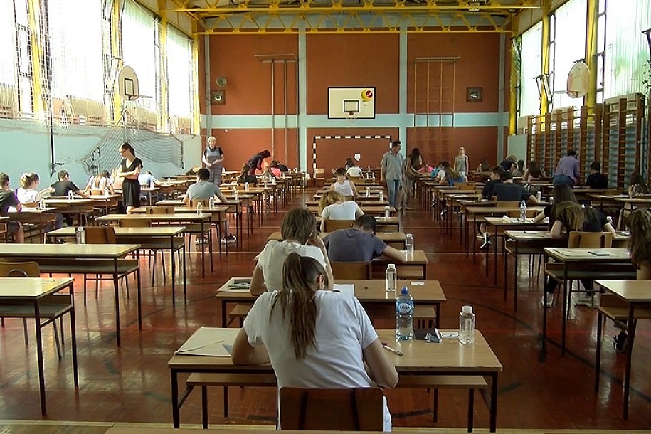 Osnovci sutra počinju polaganje završnog ispita