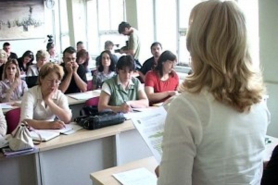 Informisanje nezaposlenih u prigradskim mesnim zajednicama