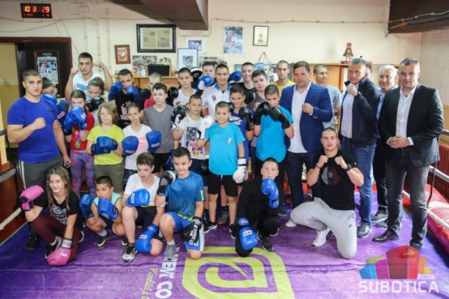 Mladi bokseri dobijaju novu trenažnu salu