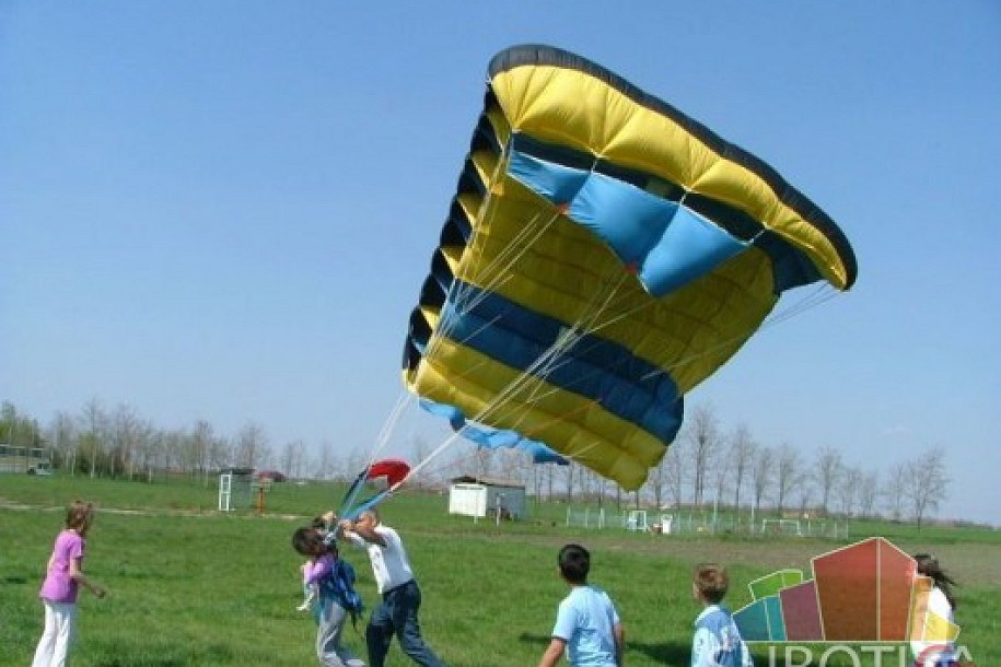 Prve laste na aerodromu Subotica