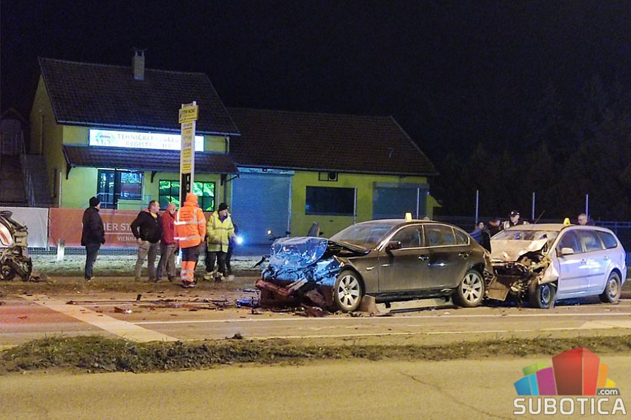 Lančani sudar kod Roda megamarketa, velika materijalna šteta, ima povređenih