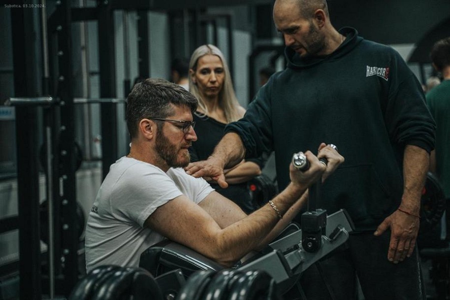 HERO transformacija je počela! Sedam učesnika će za dva meseca promeniti svoj izgled do neprepoznatljivosti