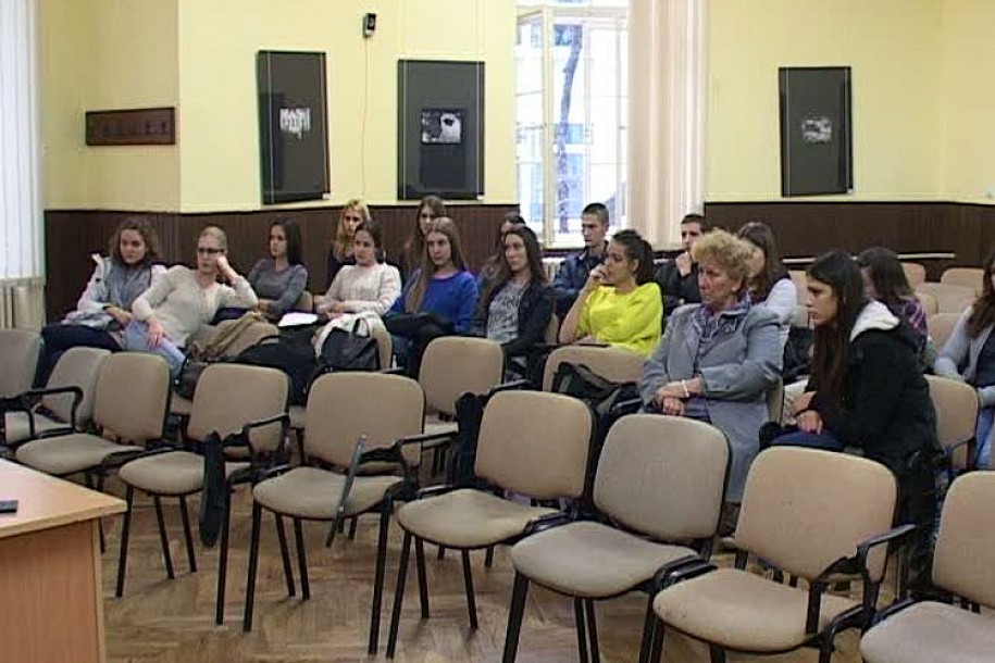 Predavanja za gimnazijalce povodom meseca prevencije bolesti zavisnosti
