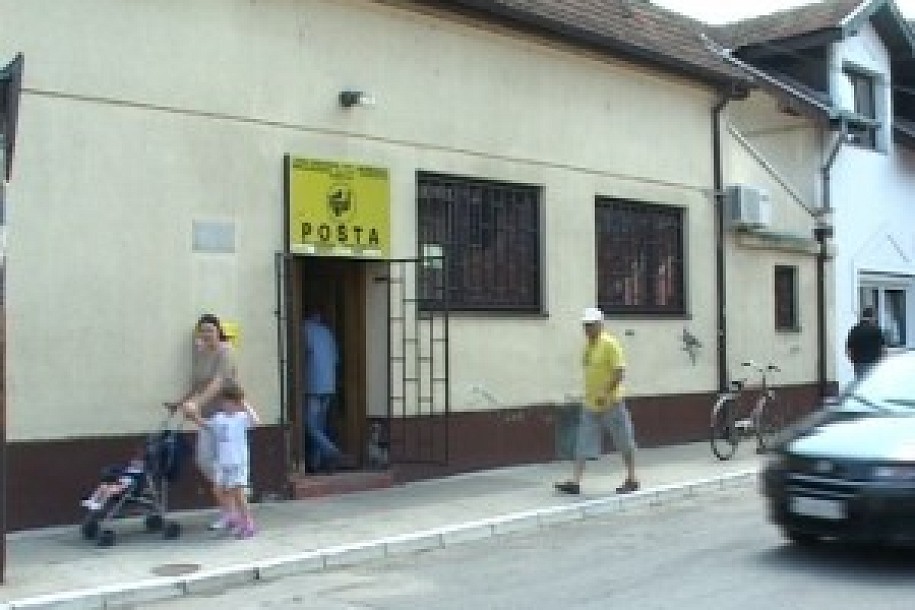Opljačkana je pošta u naselju "Ker"