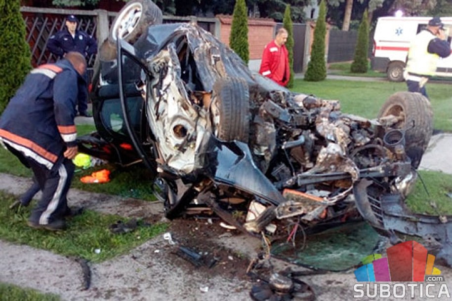 Teška saobraćajna nezgoda u Bajmoku, poginuo 33-godišnjak
