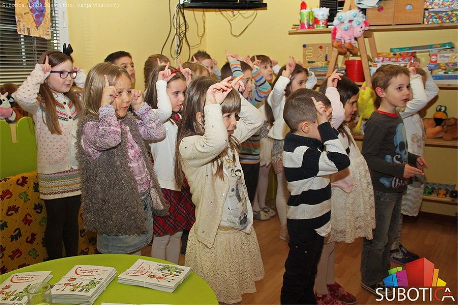 Predstavljene "Mačkaste priče" u vrtiću "Dambo"