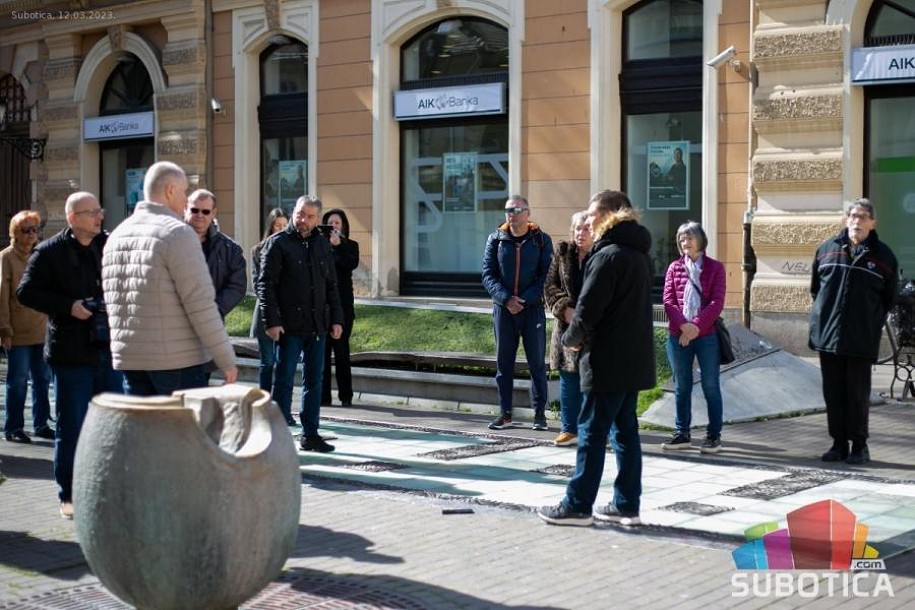 Skromnim skupom obeleženo dve decenije od ubistva premijera Zorana Đinđića