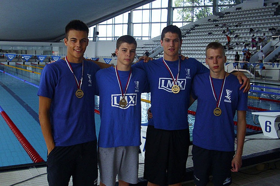 18 osvojenih medalja plivača Spartaka na Otvorenom prvenstvu Srbije