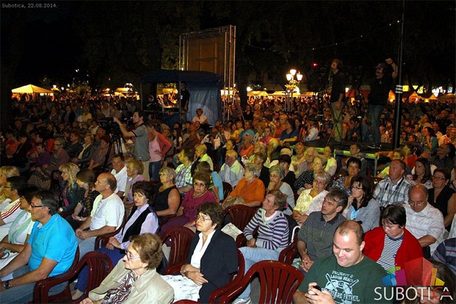 Svečano otvoren 13. Interetno festival