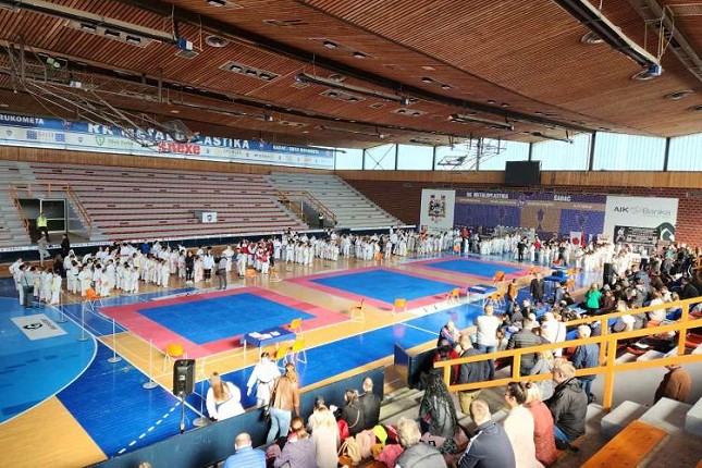 Karate: Takmičari "Spartak Enpija" proteklog vikenda doneli trinaest medalja sa dva turnira