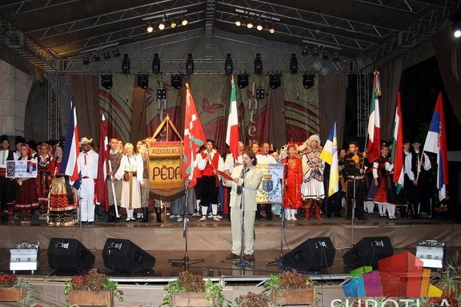 Foto konkurs: "Interetno festival u slici"