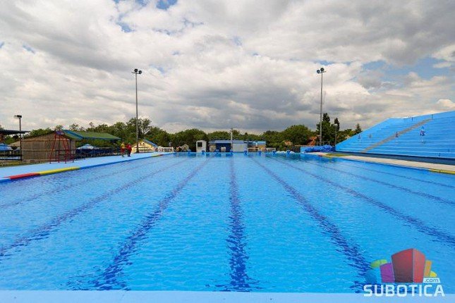 Otvorena kupališna sezona na bazenima u Dudovoj šumi