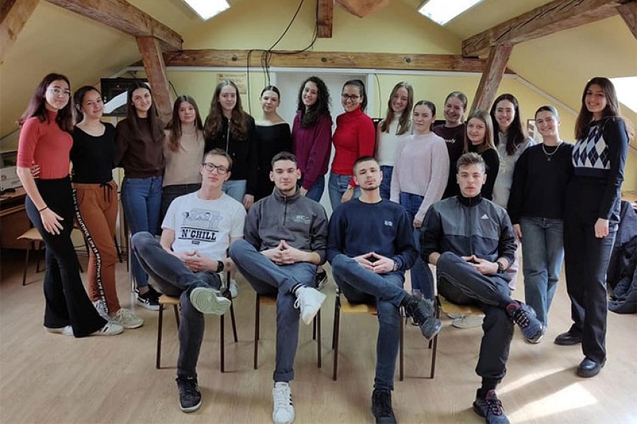 Uspeh subotičkih srednjoškolaca u kvizu "Mreža čitanja"