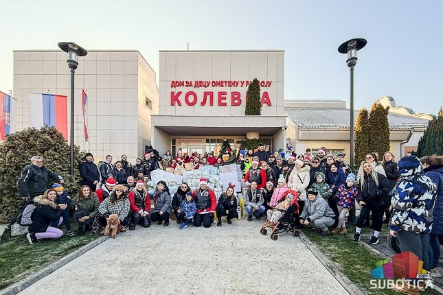 Bajkeri i ove godine izmamili osmeh mladim štićenicima "Kolevke"
