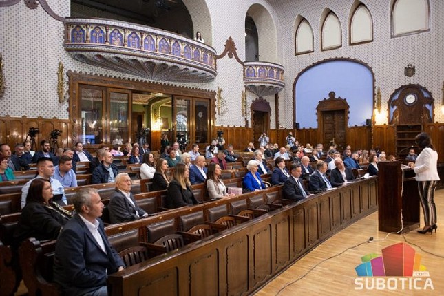 Prošlogodišnji budžet hvale i vlast i opozicija