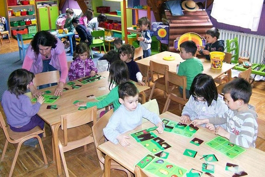 PU "Naša radost" organizuje  Izložbu "Porodica - to je moja snaga"