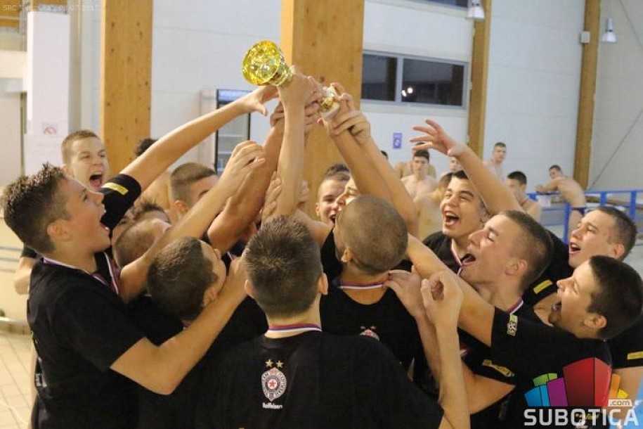Vaterpolisti Spartak-Prozivke (U15) viceprvaci Srbije