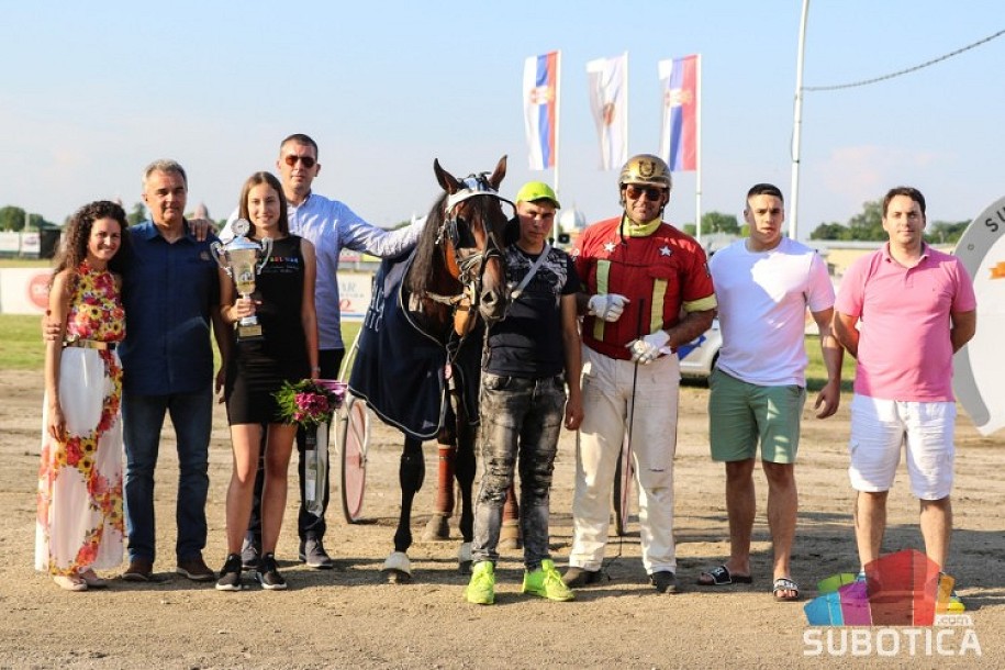 Kasački sport: Pobednik "Subotičke milje" grlo "Amy del Duomo" iz štale NBA asa Jokića