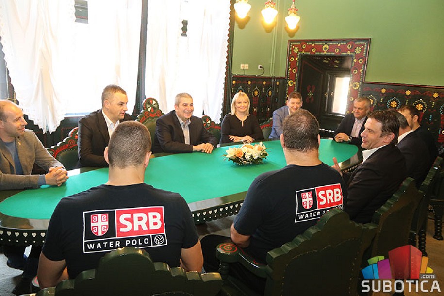 Vaterpolo: Srbija i Rumunija večeras na bazenu "Prozivka"
