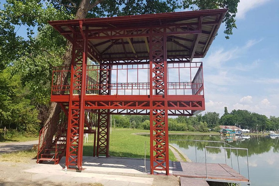Izgrađen sudijski toranj za veslače i jedriličare