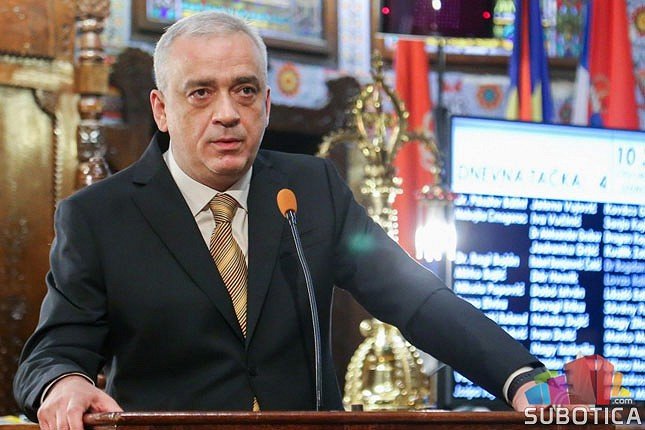 Gradonačelnik Bakić zaražen koronom, dobro se oseća