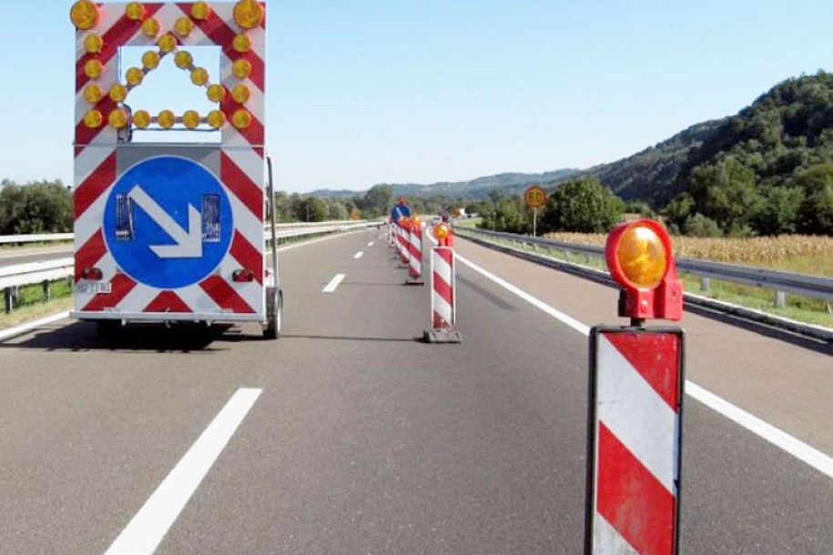 Radovi na autoputu kod petlje "Feketić", pravac prema Horgošu