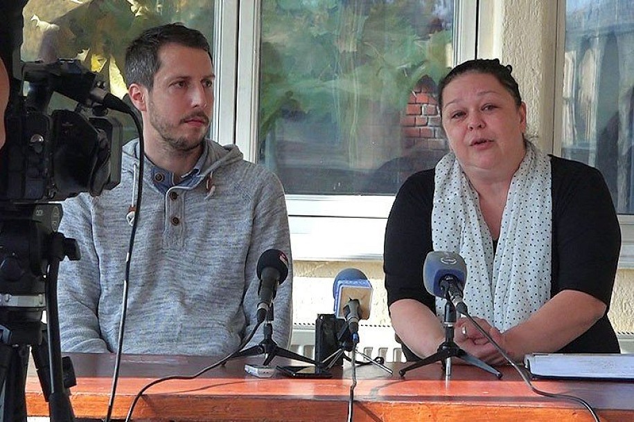 „Ožalošćena porodica“ premijerno na mađarskom jeziku