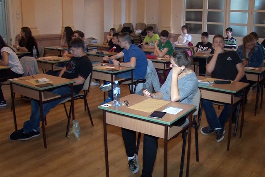 Počelo polaganje završnih ispita