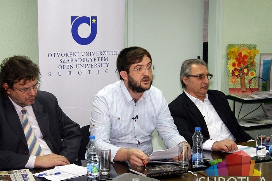 Agora: Nedostaje dijalog među verskim zajednicama