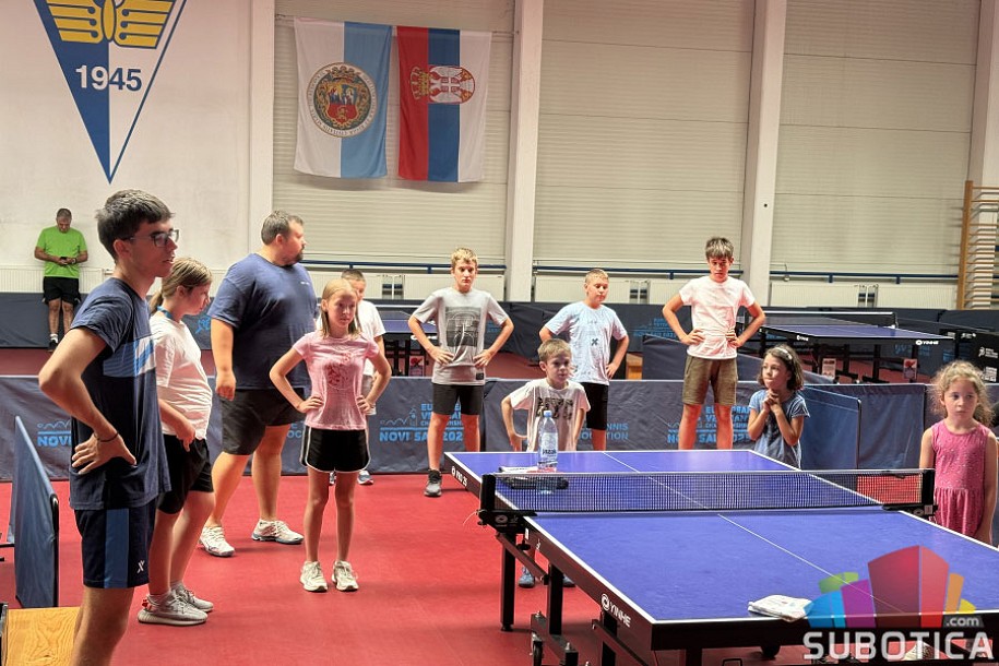 Besplatna škola stonog tenisa „Spartaka“ okupila više od 50 mališana