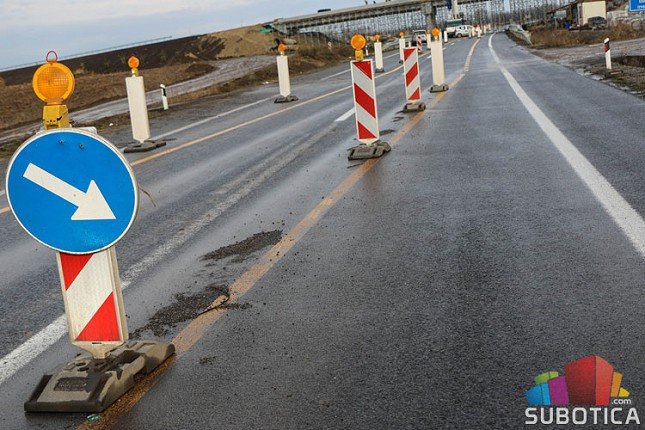 Radovi na petlji Subotica jug - Žednik, zatvorena jedna saobraćajna traka