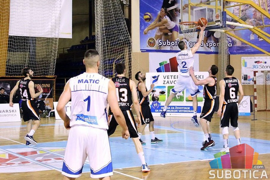 Košarkaši Spartaka poraženi od Dinamika (72:80)