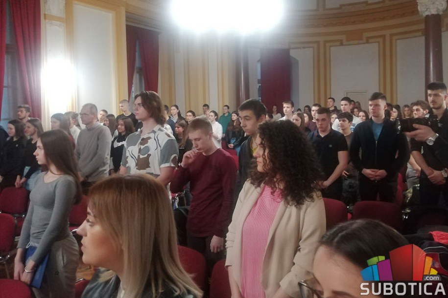 U Gimnaziji održana svečana akademija povodom godišnjice NATO agresije