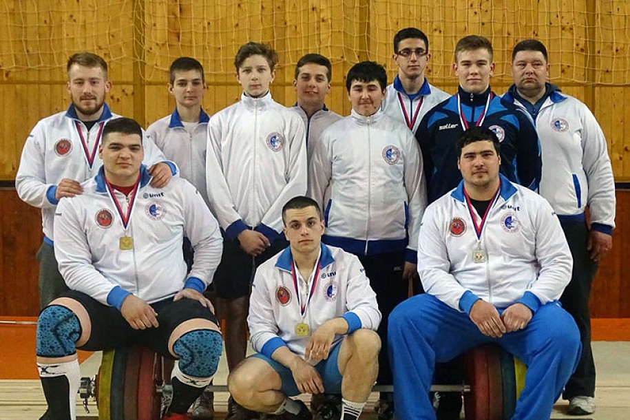Dizači tegova Spartaka najbolji na Prvenstvu Vojvodine u Somboru