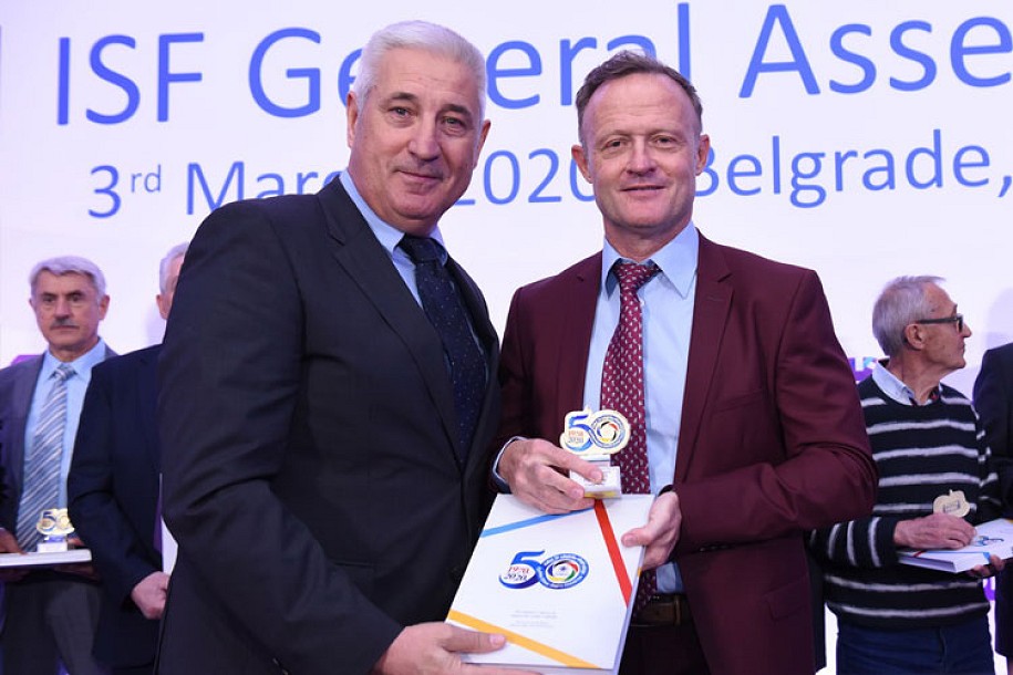 Savez za školski sport Srbije obeležio jubilej, plaketa Radoslavu Svirčevu