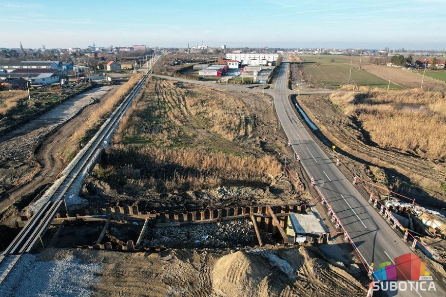 Otvorena obilaznica Subotica-istok (Senćanski put u delu kod prečistača)