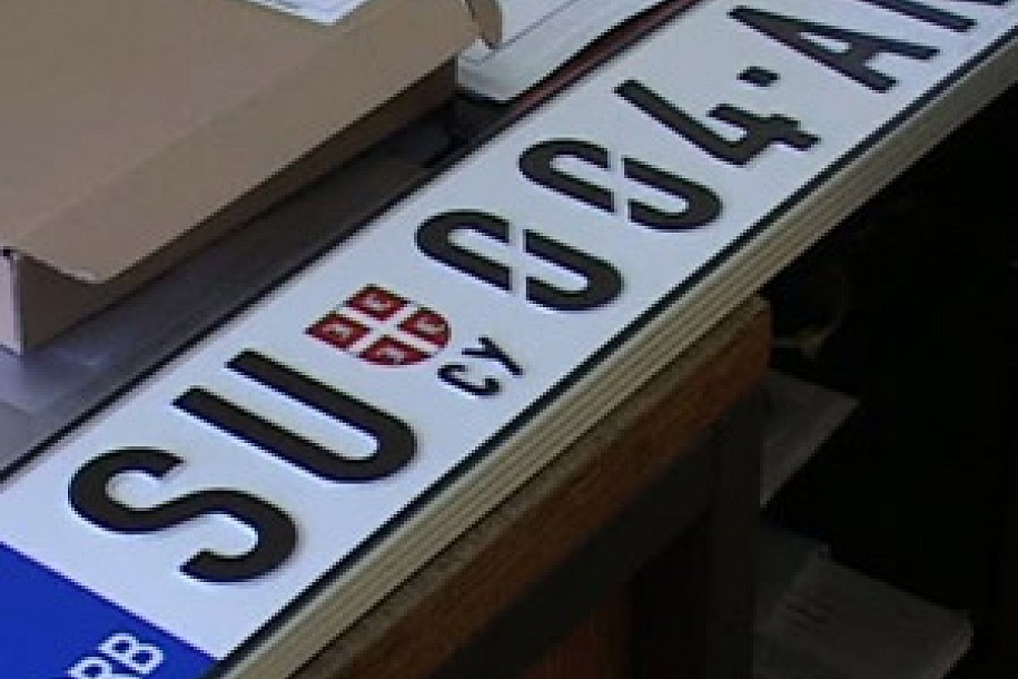 Nove registarske tablice počele da se izdaju