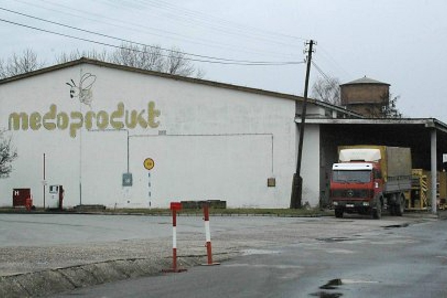 Dug vratili rakijom bez akciznih markica