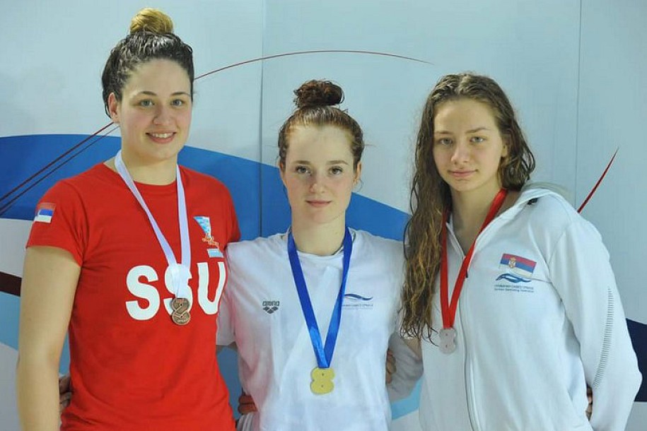 Plivanje: Spartakovih 19 medalja na Otvorenom prvenstvu Srbije za juniore i seniore