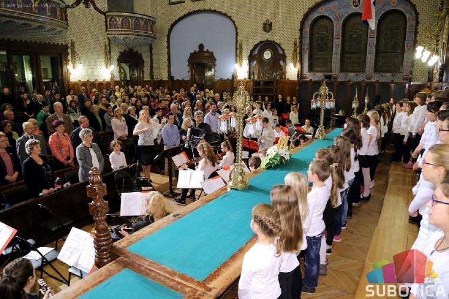 Svečana akademija povodom 160 godina postojanja OŠ "Sečenji Ištvan"