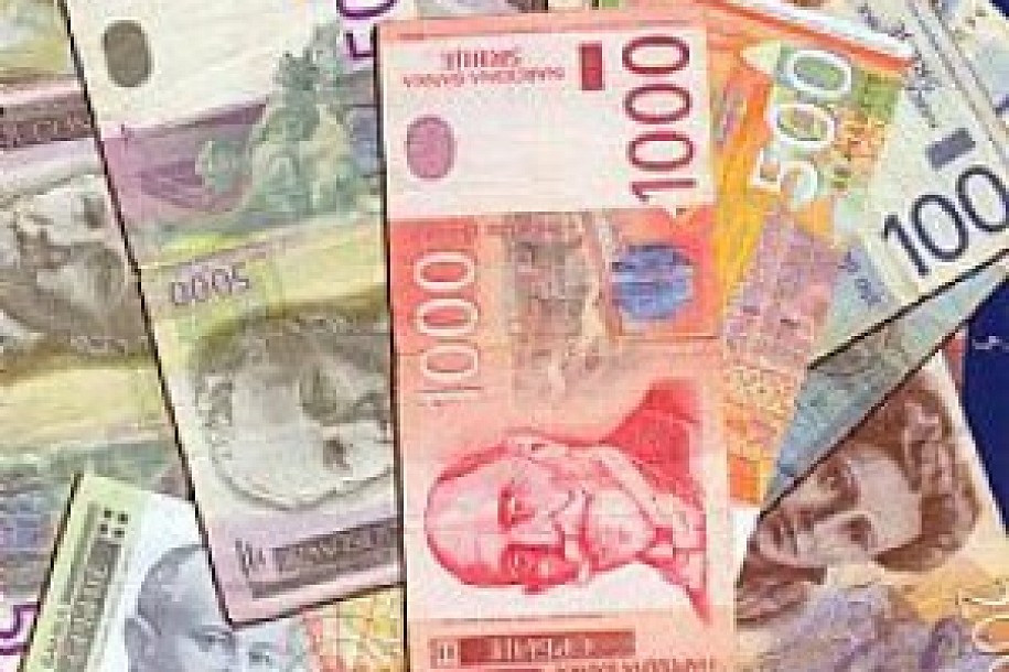 Trošimo više nego što zaradimo