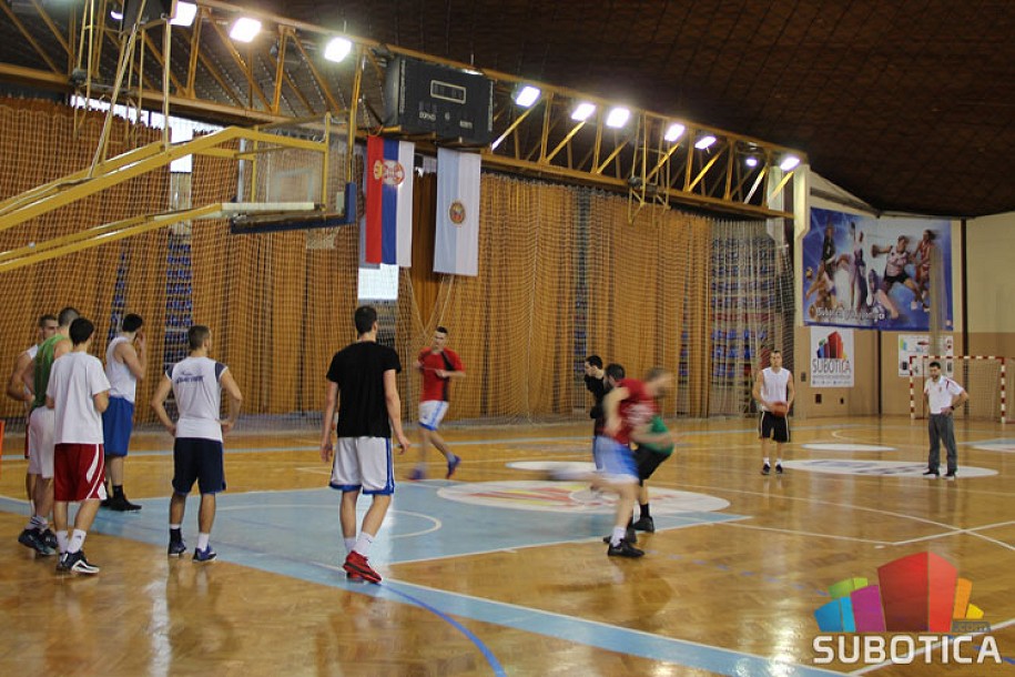 Košarkaši Spartaka u subotu protiv Tamiša u Pančevu