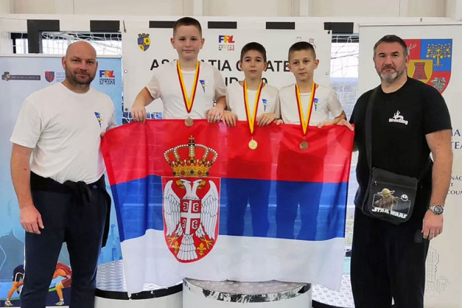 Rvanje: Spartak osvojio tri medalje na turniru u Rumuniji