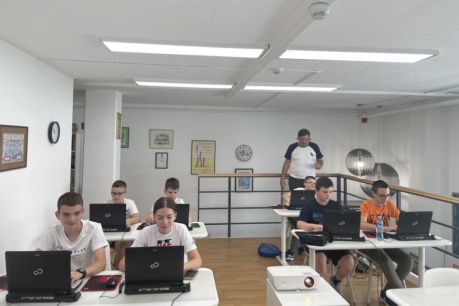 U školi programiranja "Learnit" stasavaju mladi programeri, buduće nade ovog zanimanja