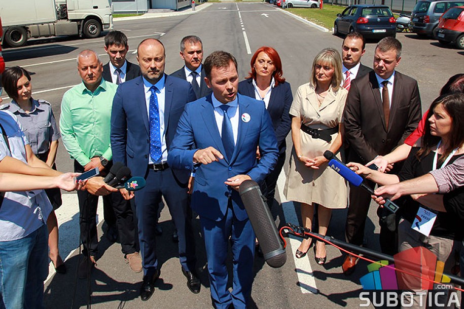 Ministar Siniša Mali otvorio novi Carinski terminal