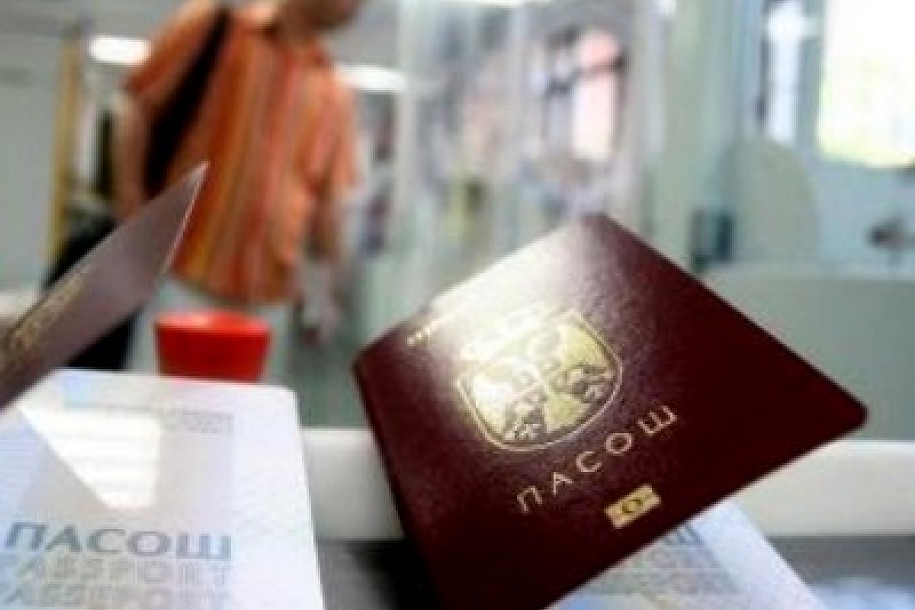 Izgubljeni, pa pronađeni pasoši maturanata subotičke gimnazije
