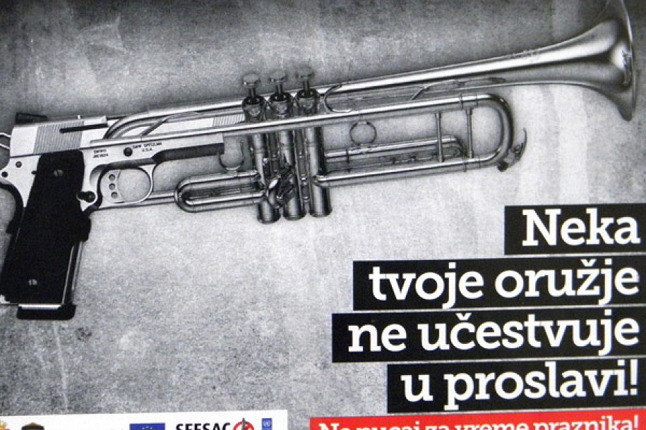 "Ne pucaj za vreme praznika!"