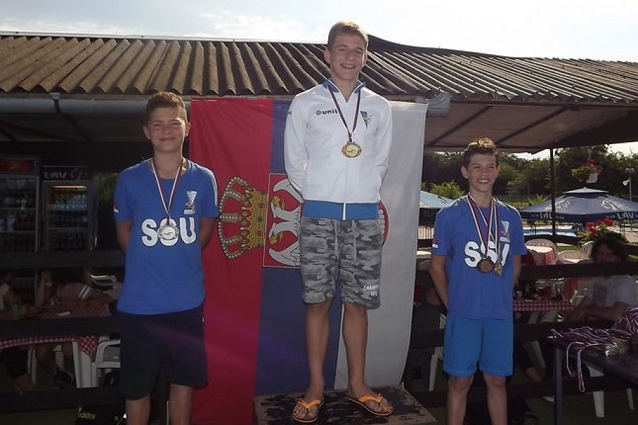Plivanje: Spartak osvojio 15 medalja na Prvenstvu Vojvodine za pionire
