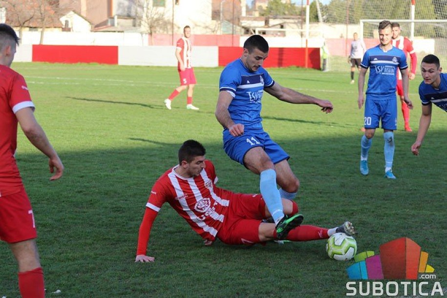 Fudbal: Mirovale mreže u duelu Bačke 1901 i Radničkog iz Sombora