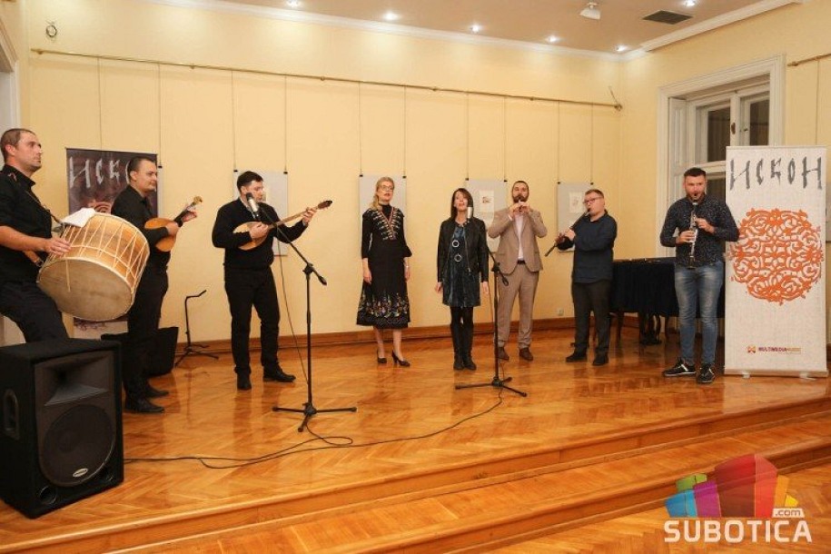 Etno grupa "Iskon" predstavila novi album "Prsten mladoženjski"